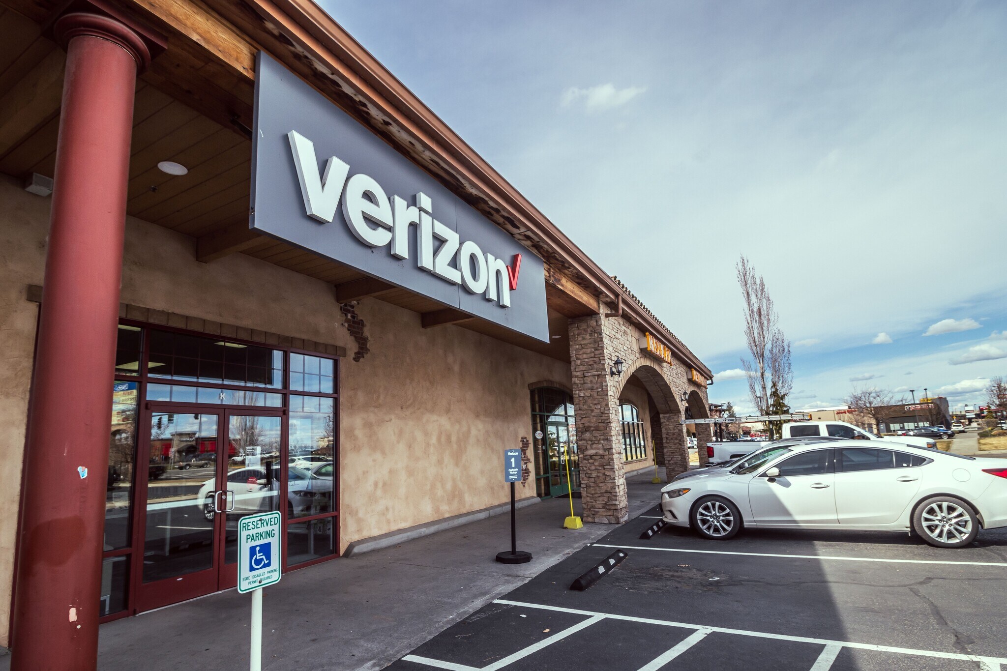 5204 Road 68, Pasco, WA 99301 Tuscany Plaza Retail Center