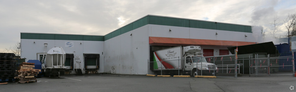 1625 Kebet Way, Port Coquitlam, BC for lease - Building Photo - Image 3 of 9