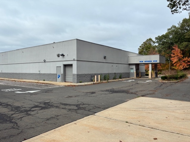 605 N Colony Rd, Wallingford, CT for lease - Building Photo - Image 2 of 13