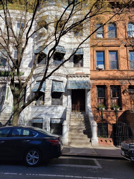 117 W 119th St, New York, NY for sale - Primary Photo - Image 1 of 1