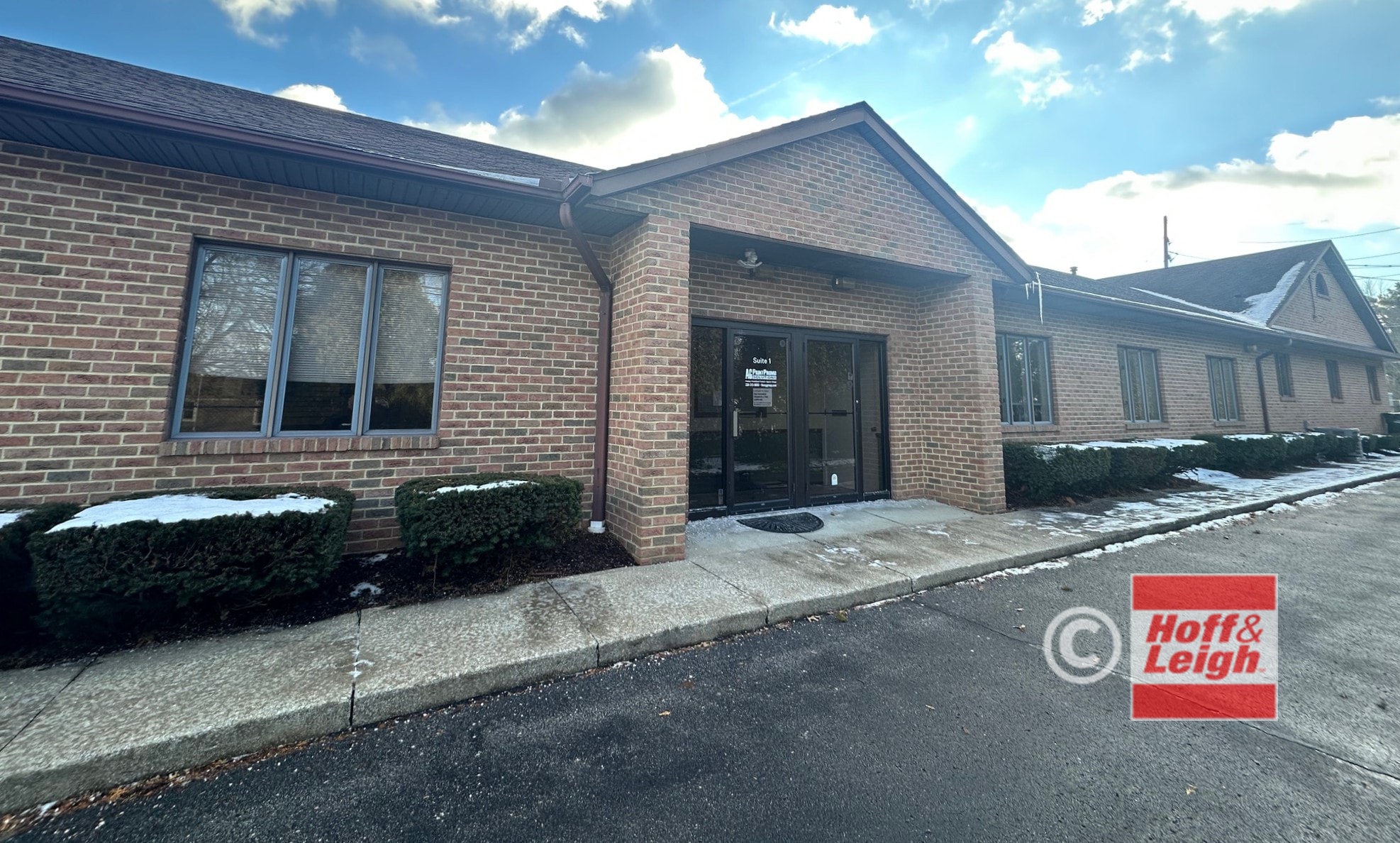 960 Graham Rd, Cuyahoga Falls, OH for lease Building Photo- Image 1 of 5