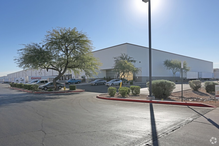 10401 W Van Buren St, Tolleson, AZ 85353 World Class Distribution