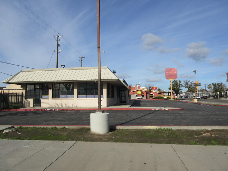 311 N Abby St, Fresno, CA for lease - Building Photo - Image 3 of 8