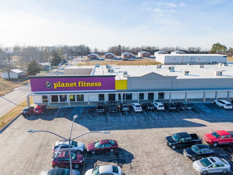 1050-1056 S Bishop Ave, Rolla, MO for sale - Building Photo - Image 1 of 1