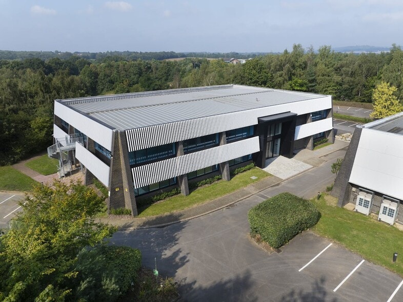 Trinity Rd, Ashford for lease - Building Photo - Image 2 of 4