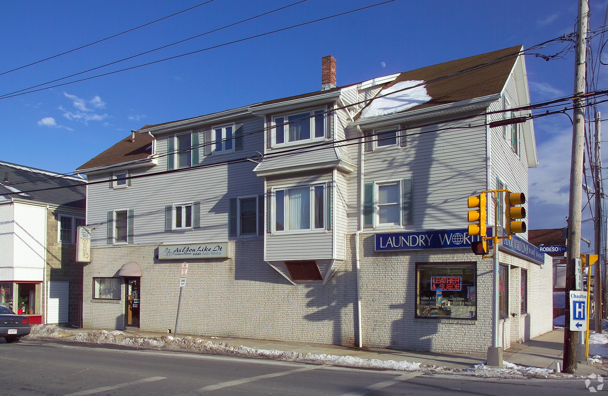 216 New Boston Rd, Fall River, MA for sale Primary Photo- Image 1 of 1