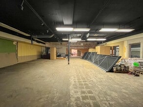 115 16th Ave NW, Rochester, MN for lease Building Photo- Image 2 of 3