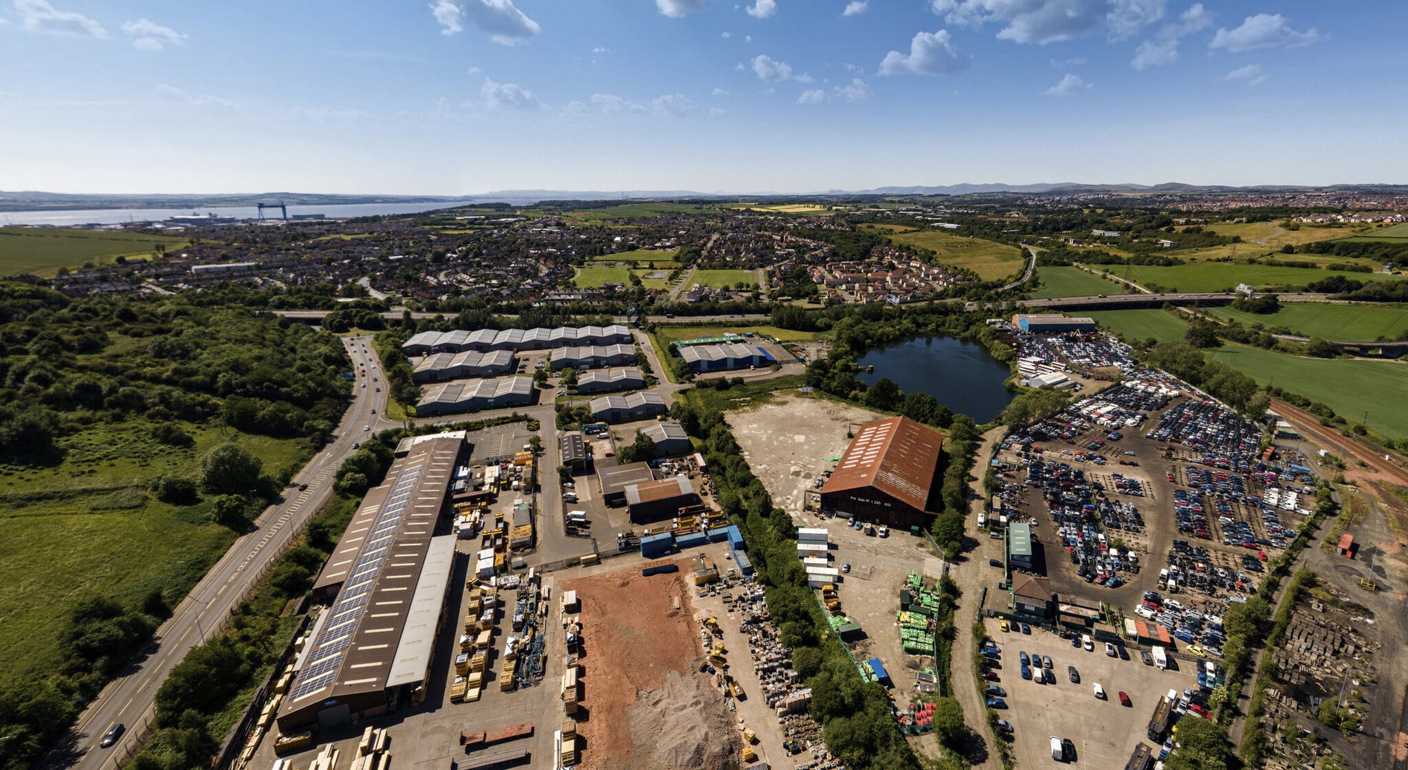 A921 Kirkgate, Inverkeithing for sale Primary Photo- Image 1 of 12