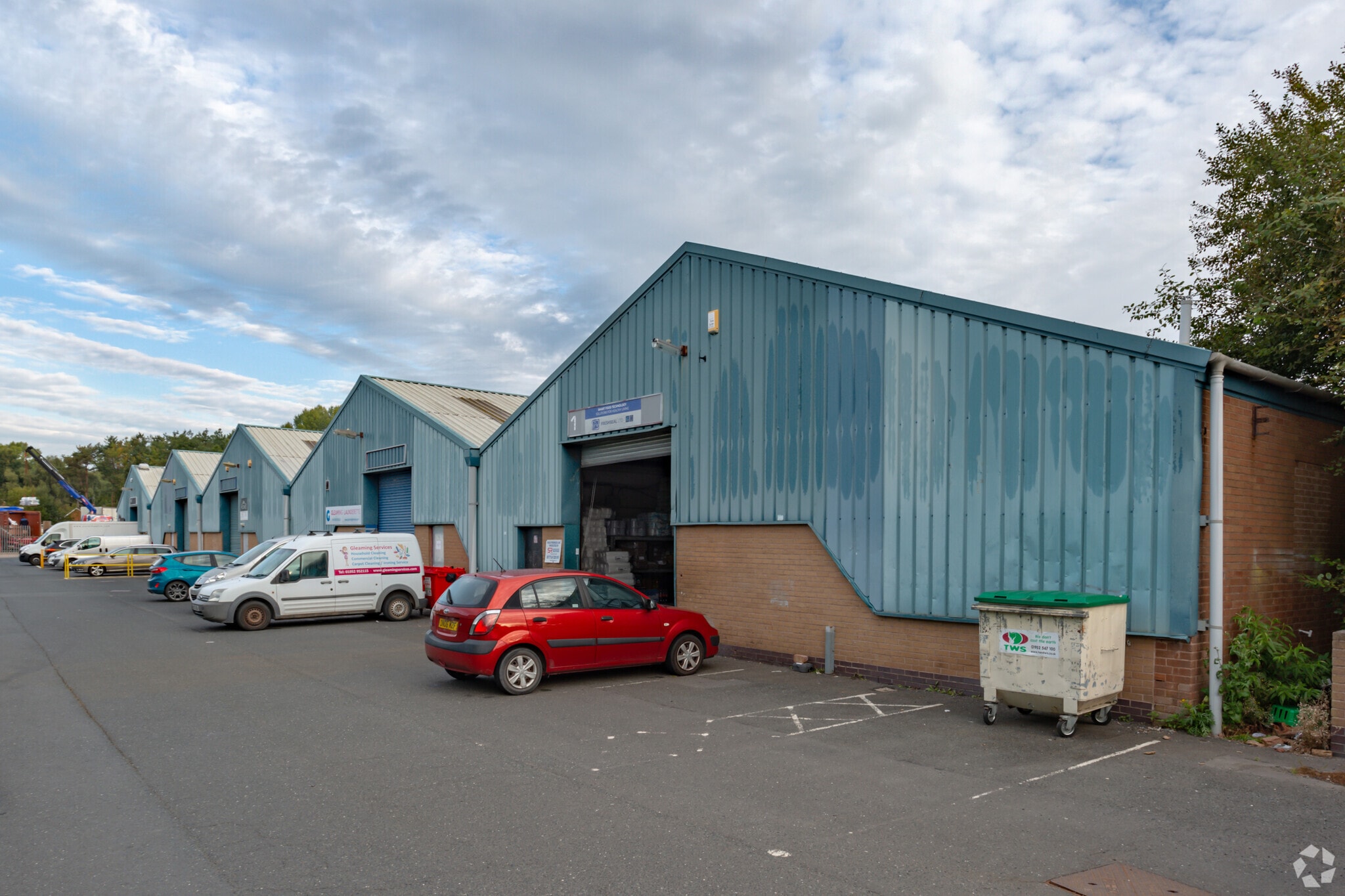 St Georges Rd, Telford for sale Primary Photo- Image 1 of 1