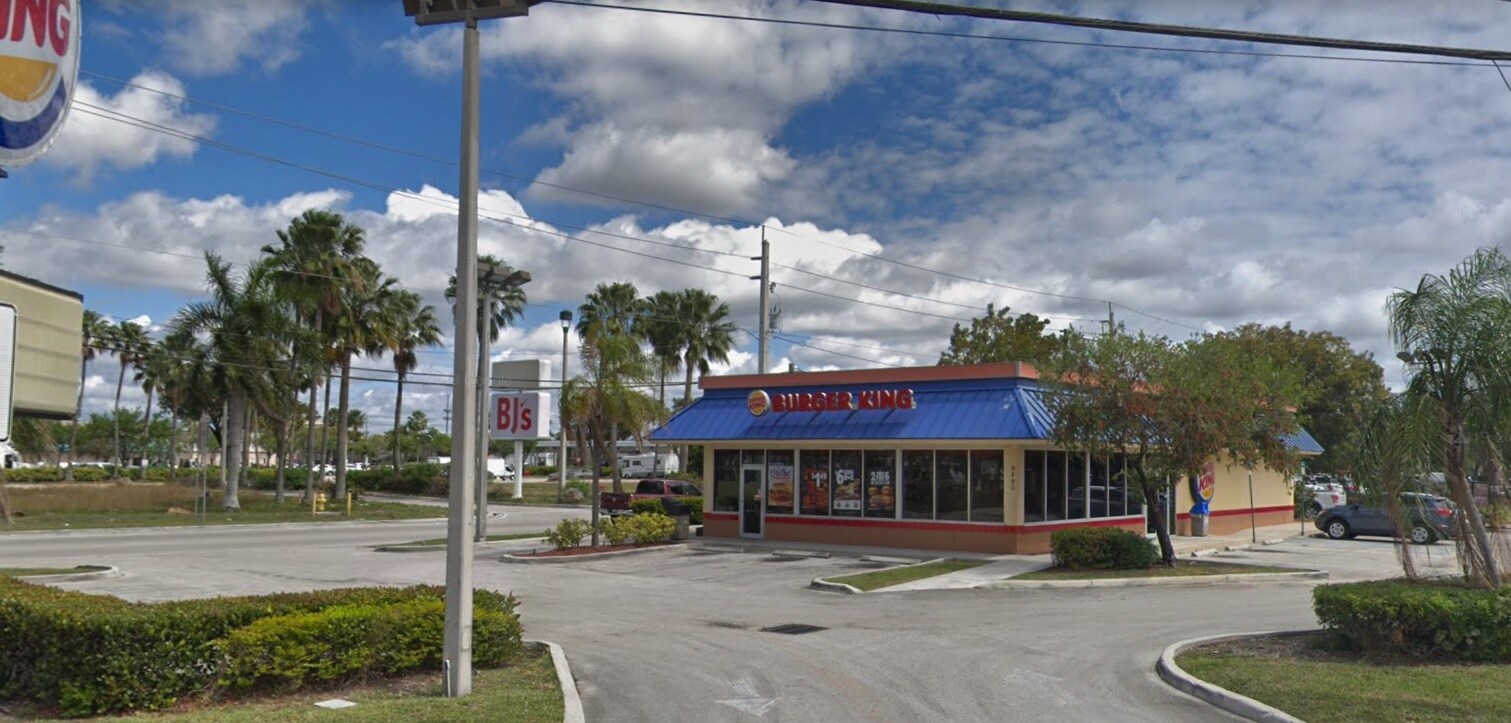 9490 W Okeechobee Rd, Hialeah Gardens, FL 33016