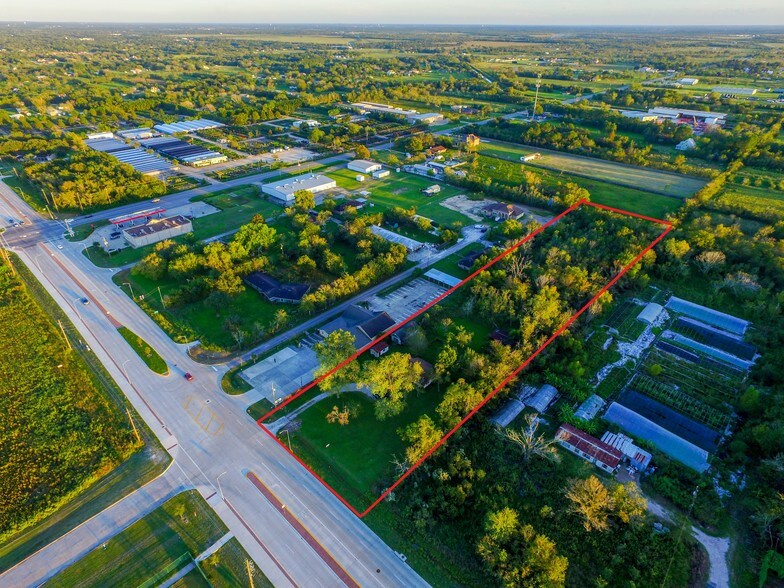 7230 Bailey Rd, Pearland, TX 77584