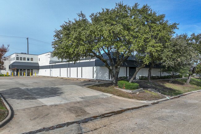 More details for 2947 Executive Blvd, Mesquite, TX - Industrial for Sale