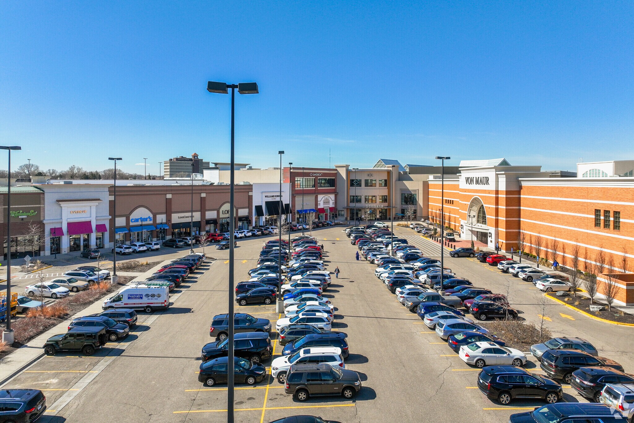 10 Rosedale Ctr, Roseville, MN for sale Primary Photo- Image 1 of 1