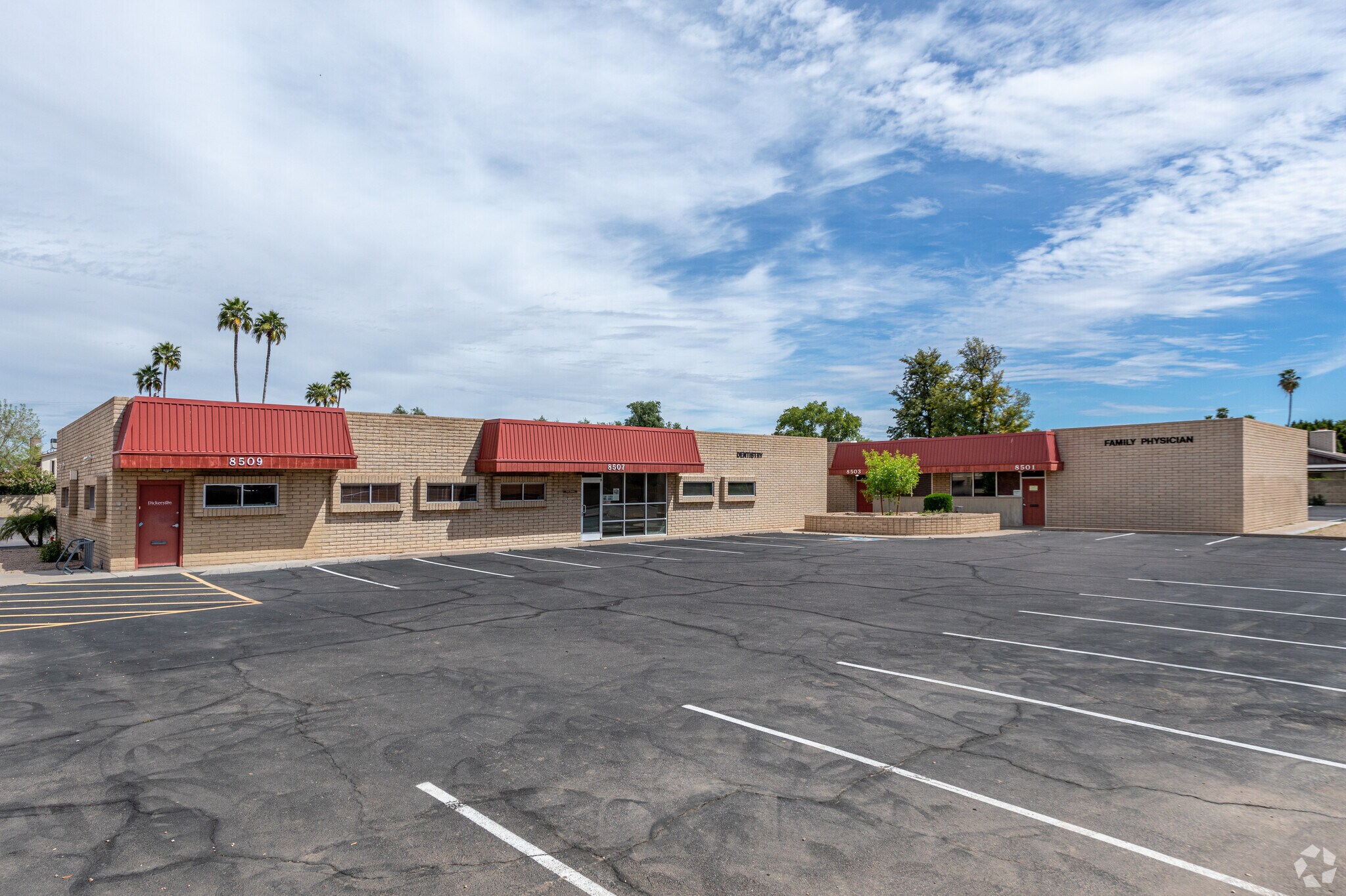 8507 N 51st Ave, Glendale, AZ for sale Primary Photo- Image 1 of 1