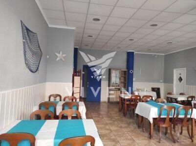 Retail in Cubelles for sale Interior Photo- Image 1 of 9