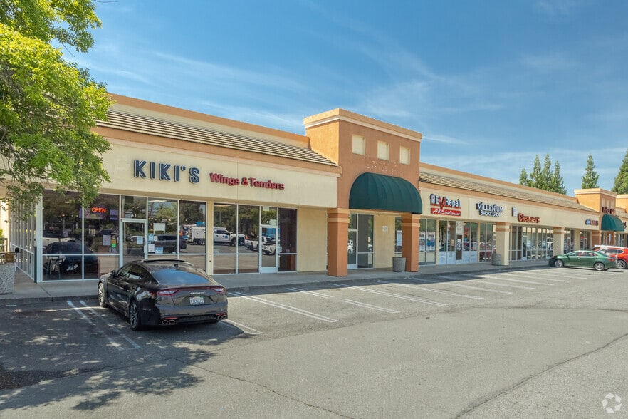 50505070 Rocklin Rd, Rocklin, CA 95677