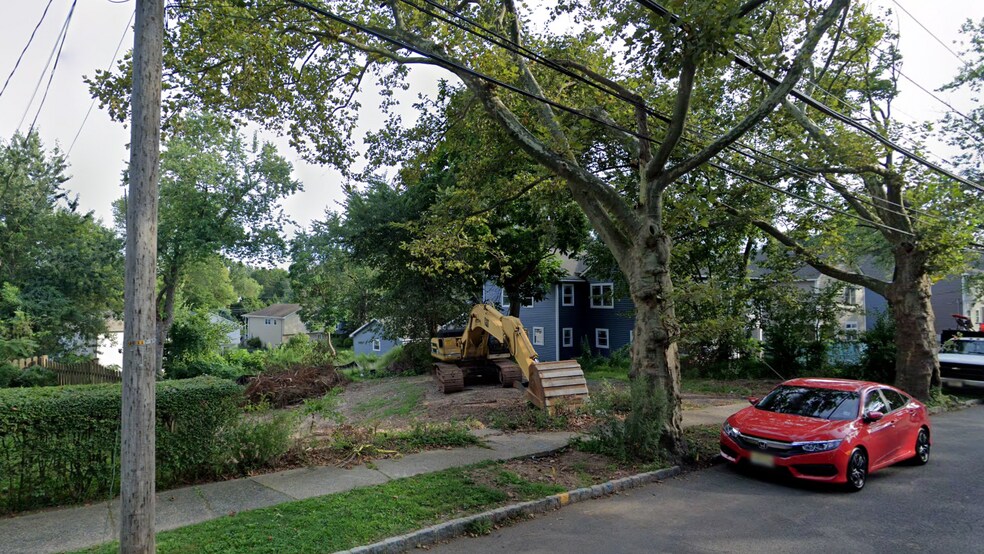 148 Broad St, Summit, NJ 07901