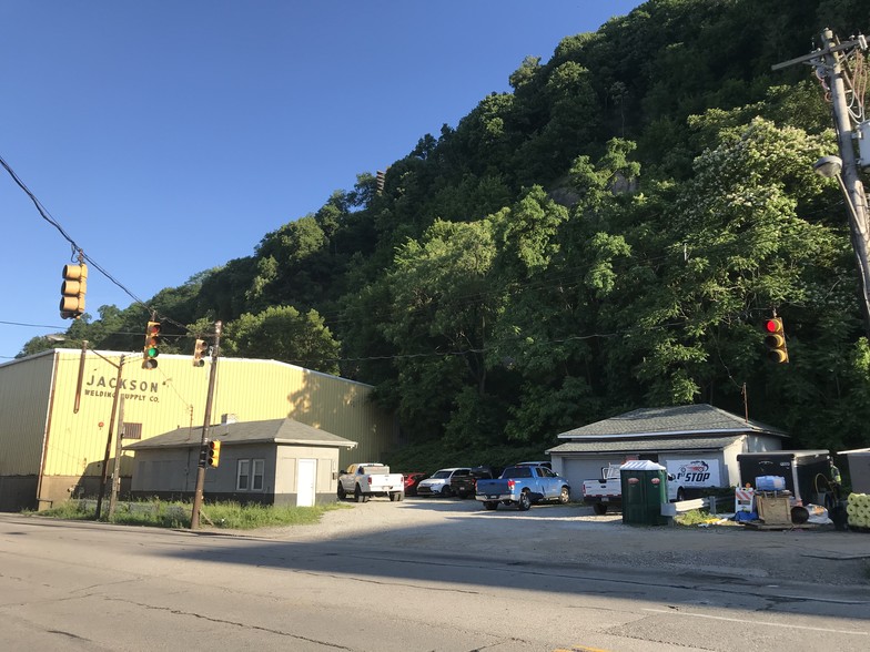 1515 W Carson St, Pittsburgh, PA for sale - Building Photo - Image 1 of 1