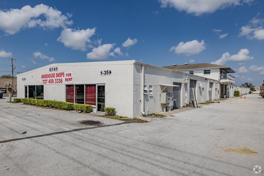 6741 102nd Ave, Pinellas Park, FL for lease - Primary Photo - Image 1 of 3