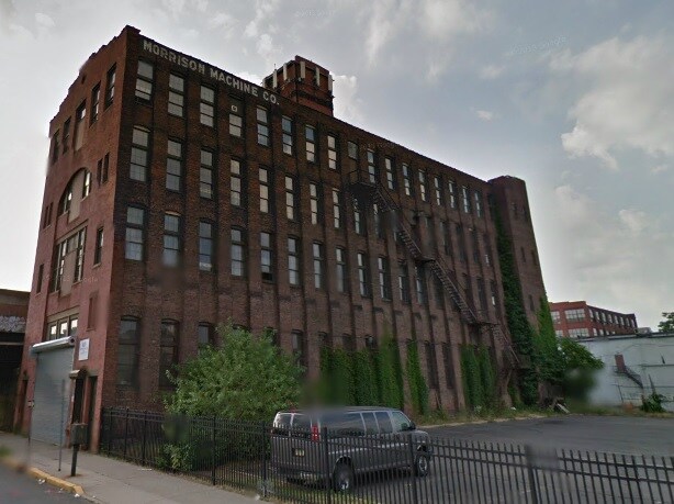 204 College Blvd, Paterson, NJ for sale - Building Photo - Image 1 of 1