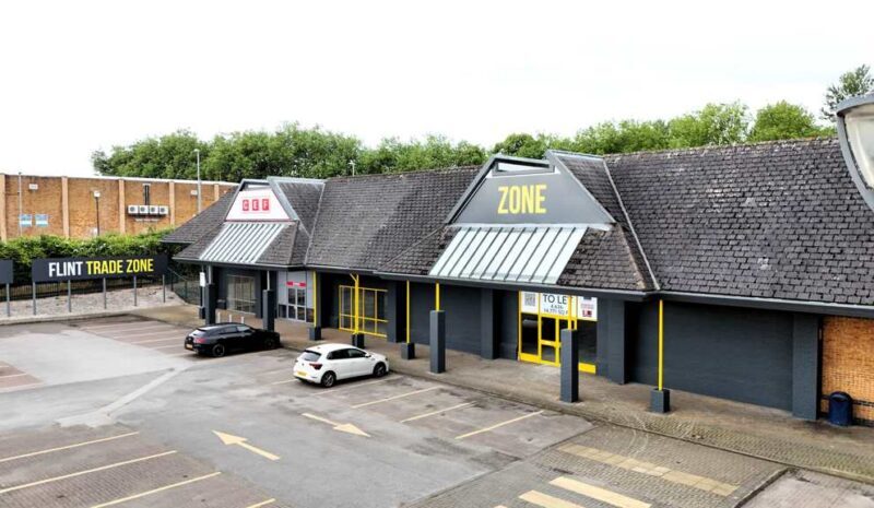 A1-F2 Holywell Rd, Flint for lease - Building Photo - Image 1 of 3