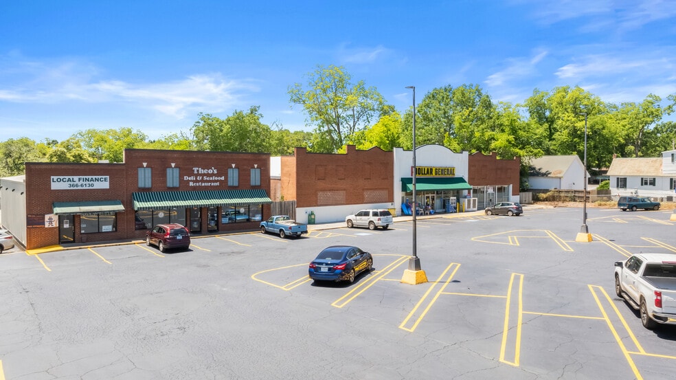 300 S Main St, Abbeville, SC for lease - Building Photo - Image 1 of 9