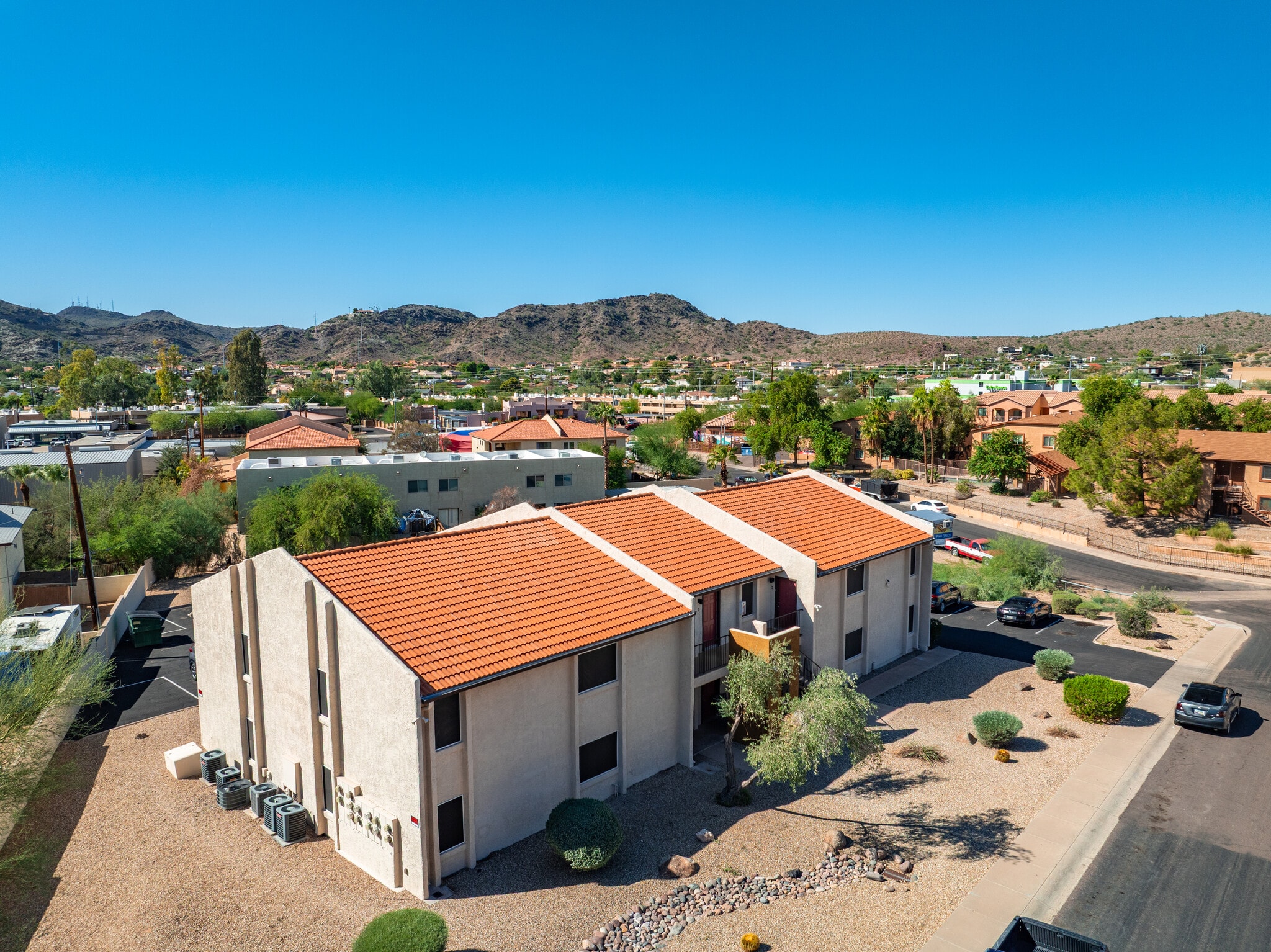 10644 N 15th Way, Phoenix, AZ for sale Building Photo- Image 1 of 13
