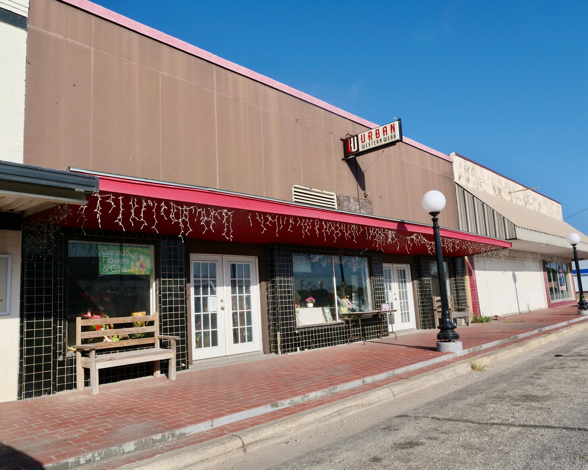 106 3rd st, Ganado, TX for sale Primary Photo- Image 1 of 1