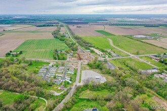 2202 N Bluff Rd, Glen Carbon, IL - Aerial map view - Image1
