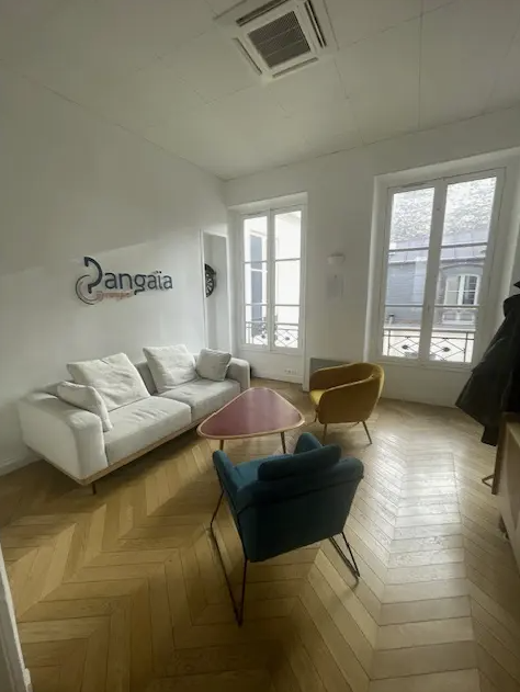 10 Rue Royale, Paris for lease Interior Photo- Image 1 of 12