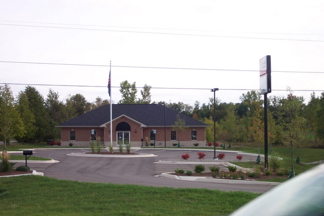 450 E Saginaw Hwy, Grand Ledge, MI for lease - Primary Photo - Image 1 of 3