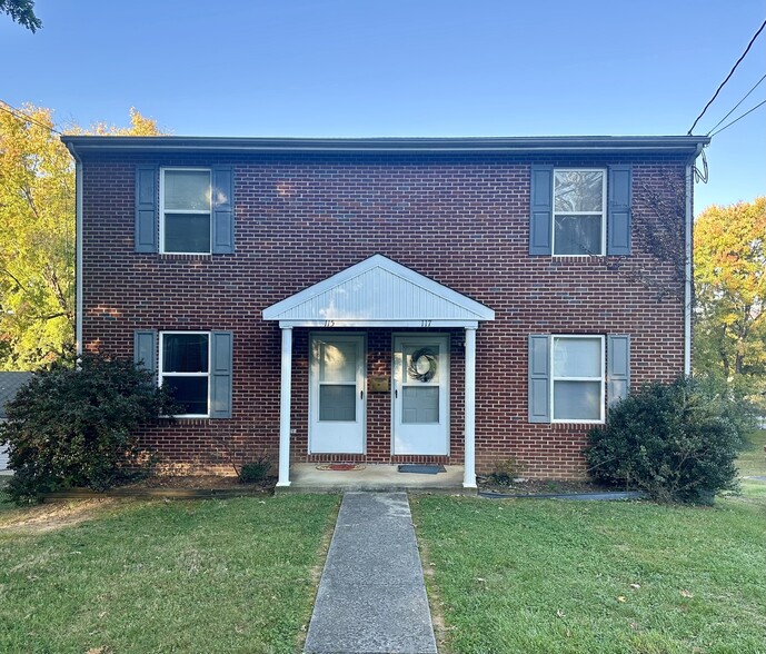 115 Dalewood Ave, Salem, VA for sale - Primary Photo - Image 1 of 6