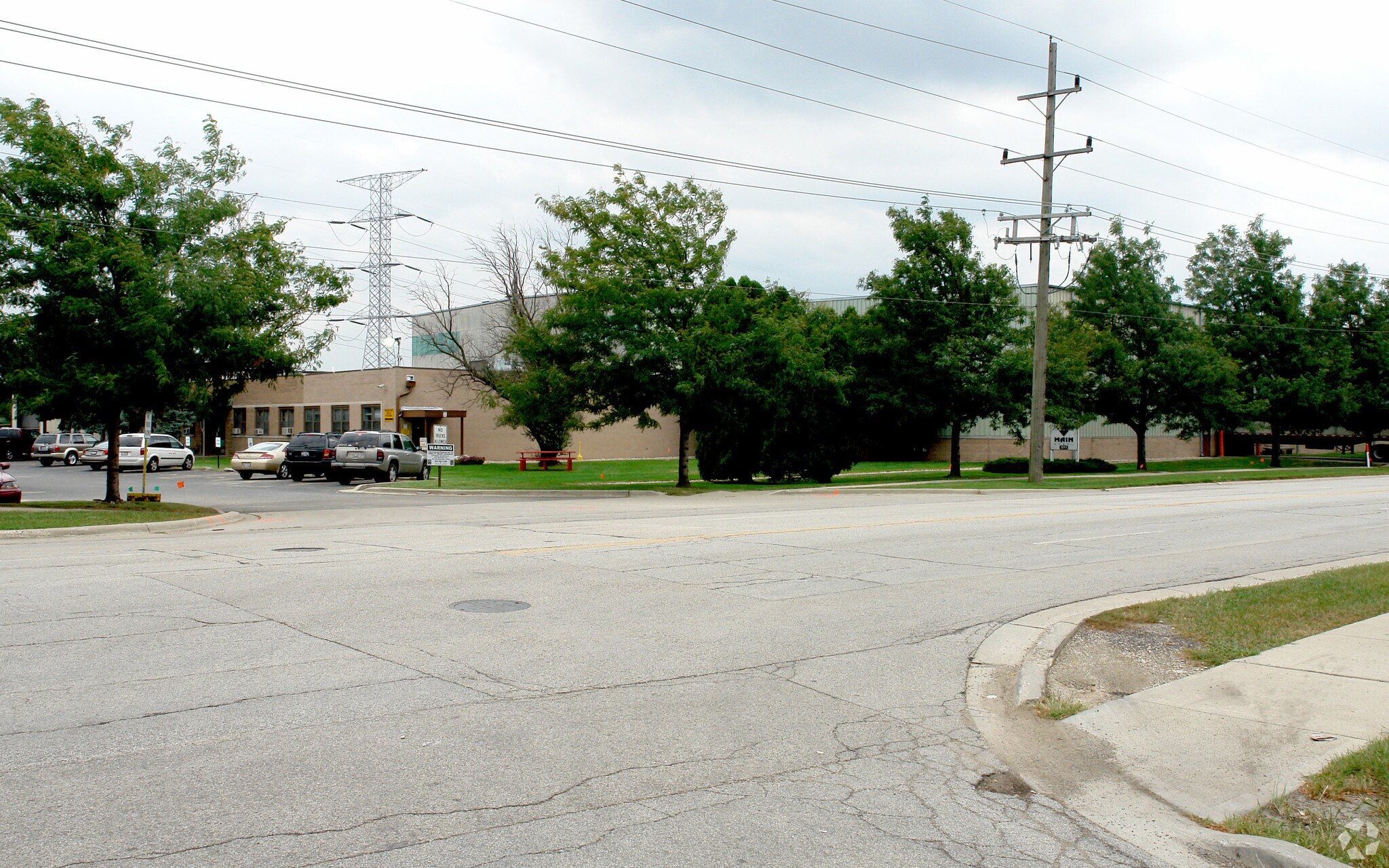 571 S Wheeling Rd, Wheeling, IL for sale Primary Photo- Image 1 of 1