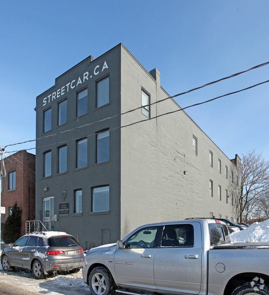 43 Davies Ave, Toronto, ON for lease - Building Photo - Image 2 of 6