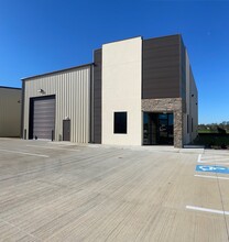 16709 Telge Rd, Cypress, TX for lease Building Photo- Image 1 of 1