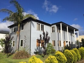 12304 Washington Pl, Los Angeles CA - Fourplex or Quadplex