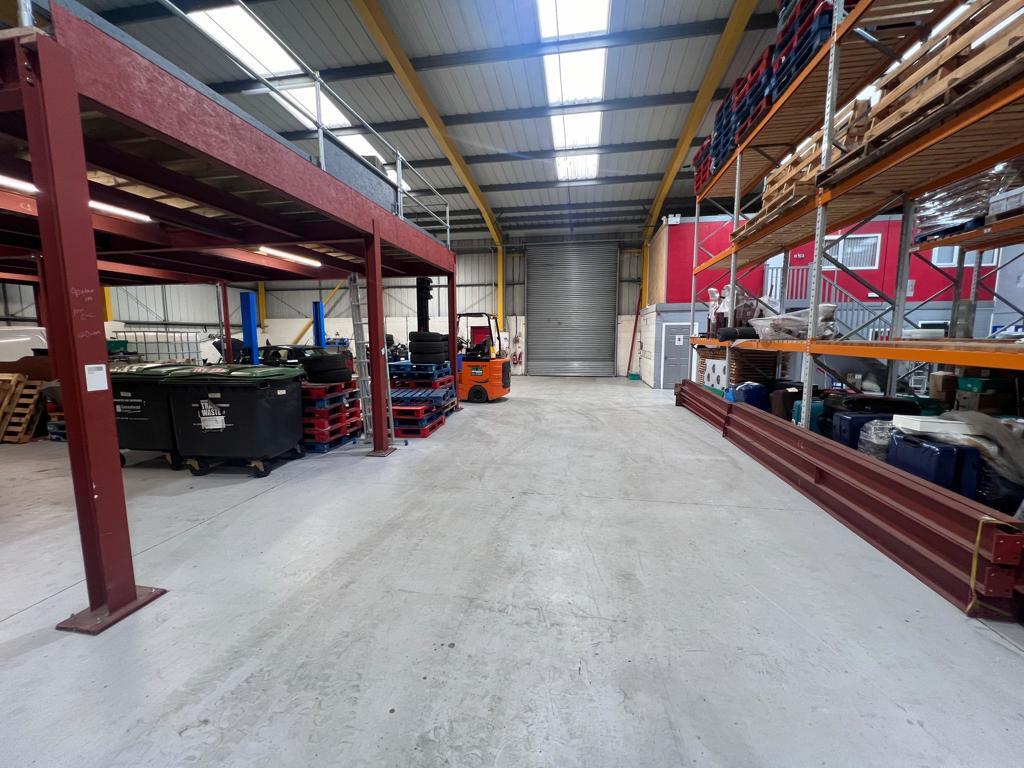 Blezzard Ct, Blaydon On Tyne for lease Interior Photo- Image 1 of 6