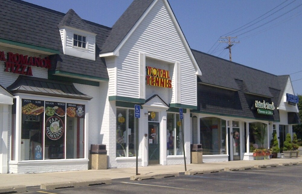 2503-2531 W Maple Rd, Bloomfield Hills, MI for sale Building Photo- Image 1 of 1