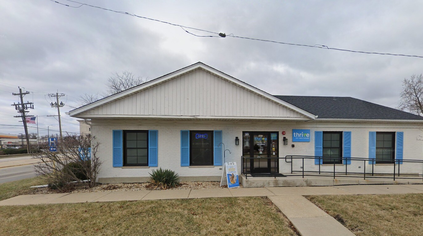 237 E Butterfield Rd, Elmhurst, IL for sale Primary Photo- Image 1 of 1