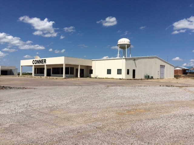 8940 US Highway 81, Waurika, OK for sale - Building Photo - Image 1 of 1
