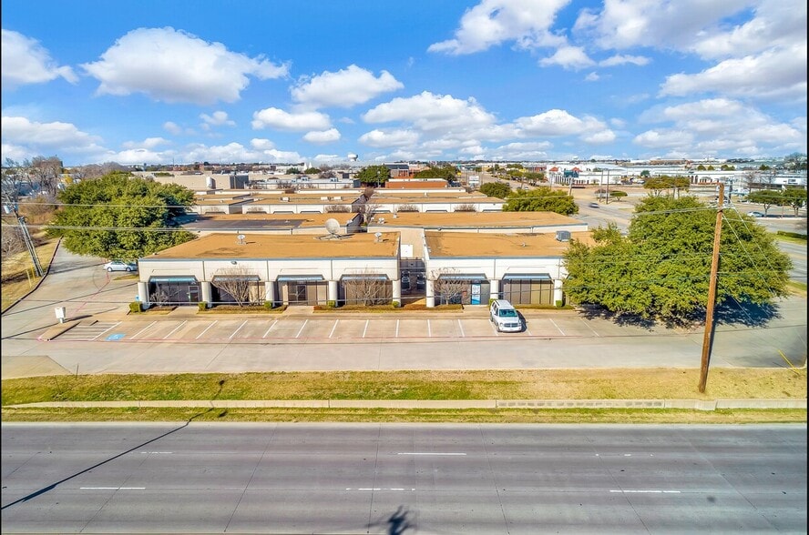 10715 Plano Rd, Dallas, TX for sale - Primary Photo - Image 1 of 1