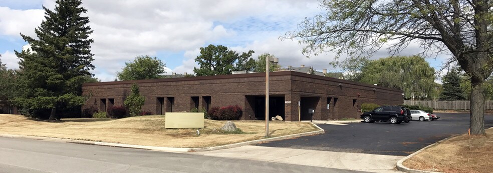 600 Church Rd, Elgin, IL for sale - Building Photo - Image 1 of 1