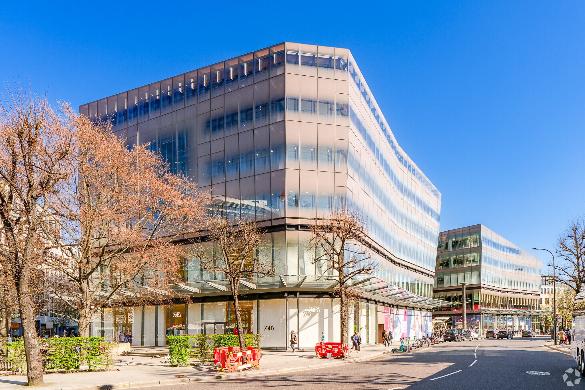 1 New Change, London for lease Primary Photo- Image 1 of 27