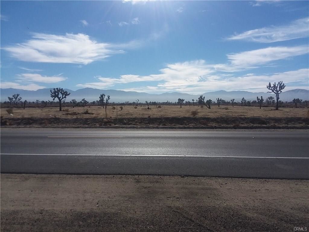 E Palmdale Blvd, Palmdale, CA for sale Primary Photo- Image 1 of 1