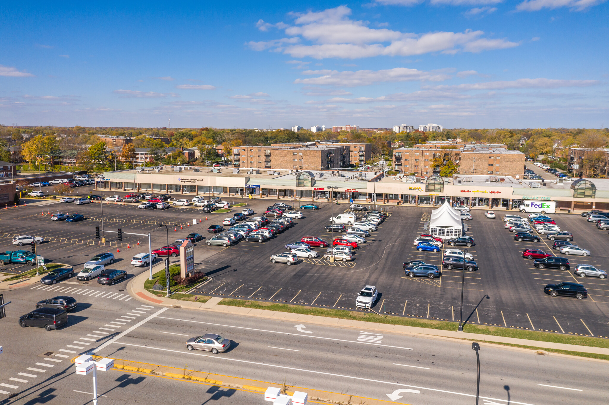 8650-8832 W Dempster St, Niles, IL for lease Building Photo- Image 1 of 4