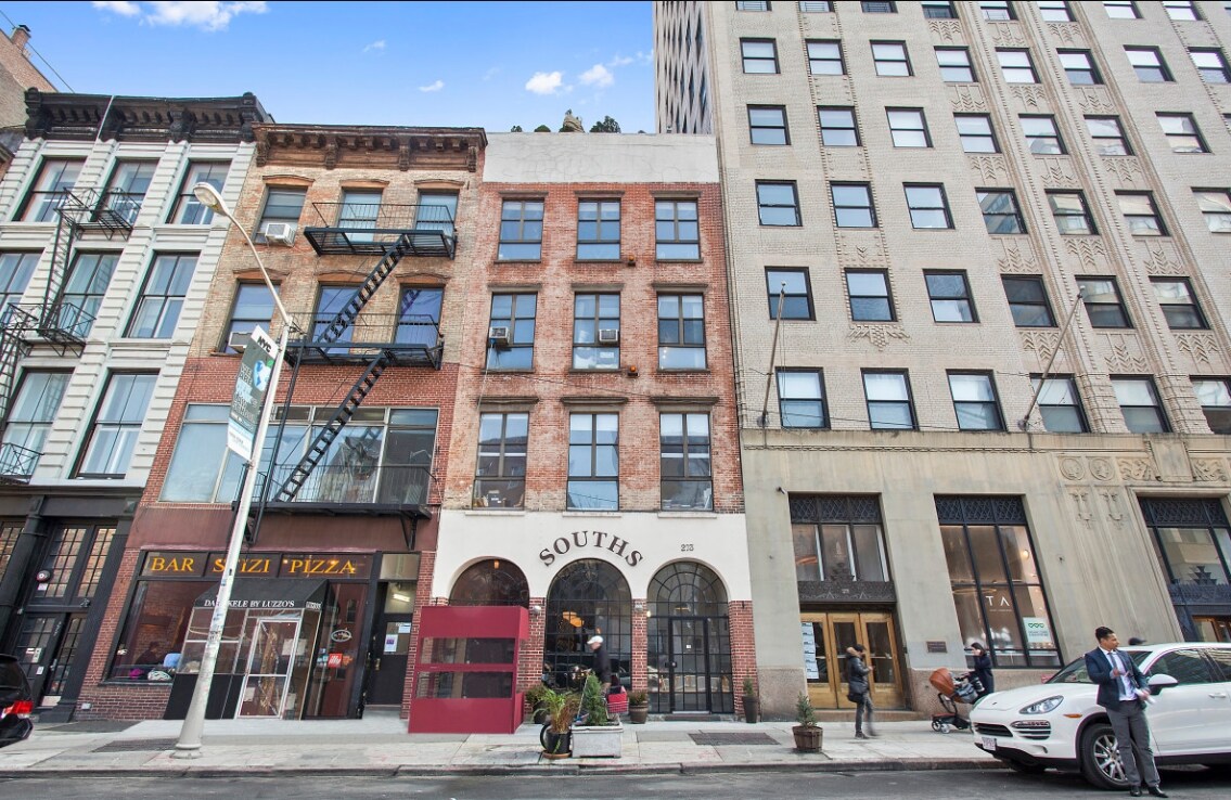 273 Church St, New York, NY for sale Primary Photo- Image 1 of 1