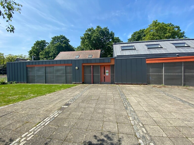 Longbridge Rd, Barking for lease - Building Photo - Image 1 of 1