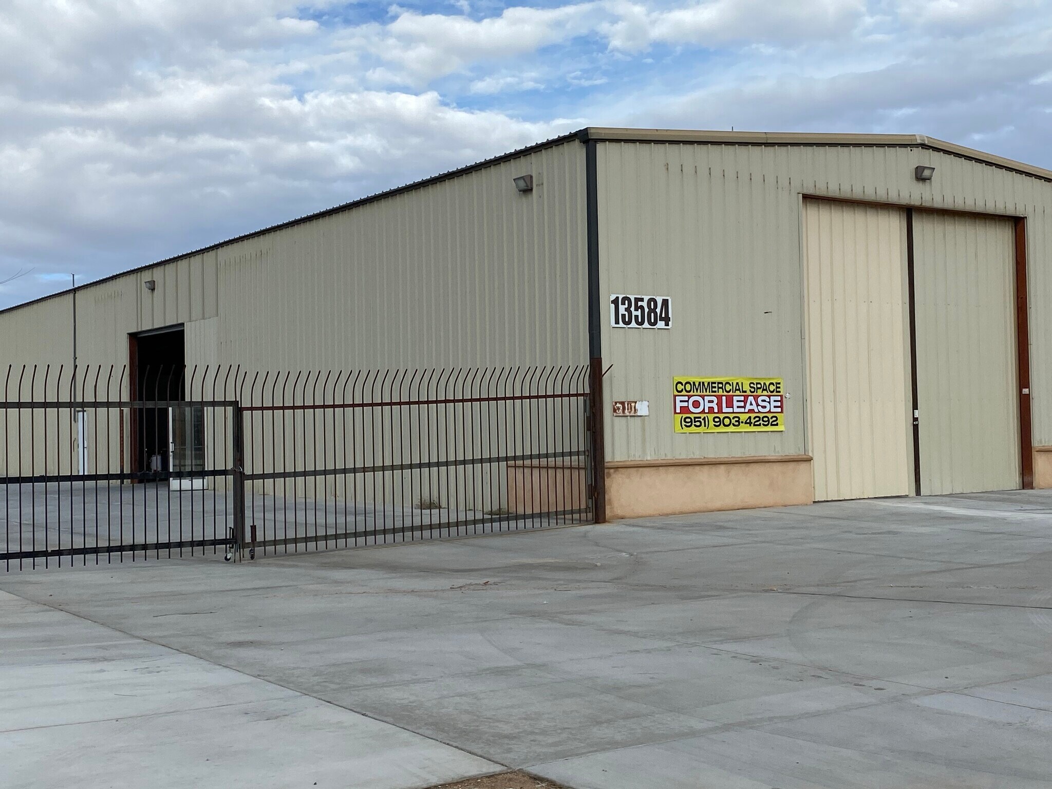 13584 Central Rd, Apple Valley, CA for sale Building Photo- Image 1 of 1
