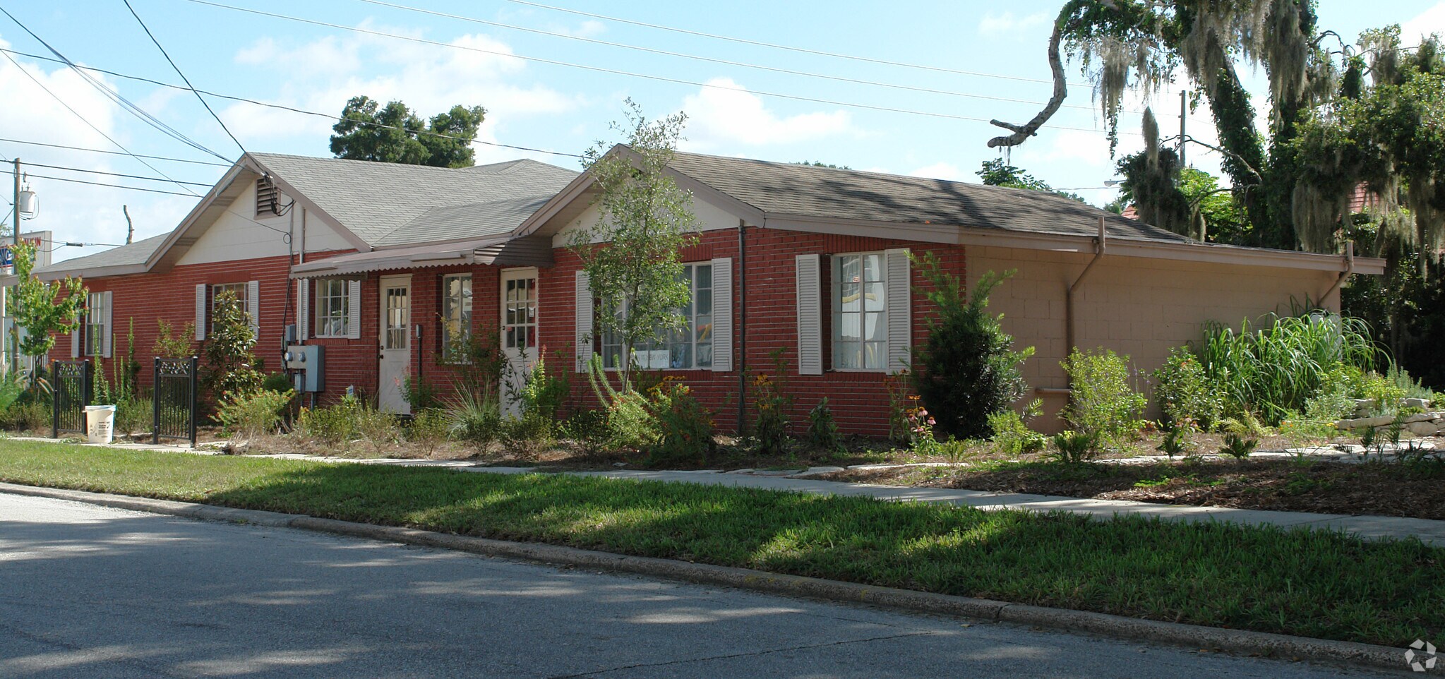618 W New York Ave, Deland, FL for sale Primary Photo- Image 1 of 1