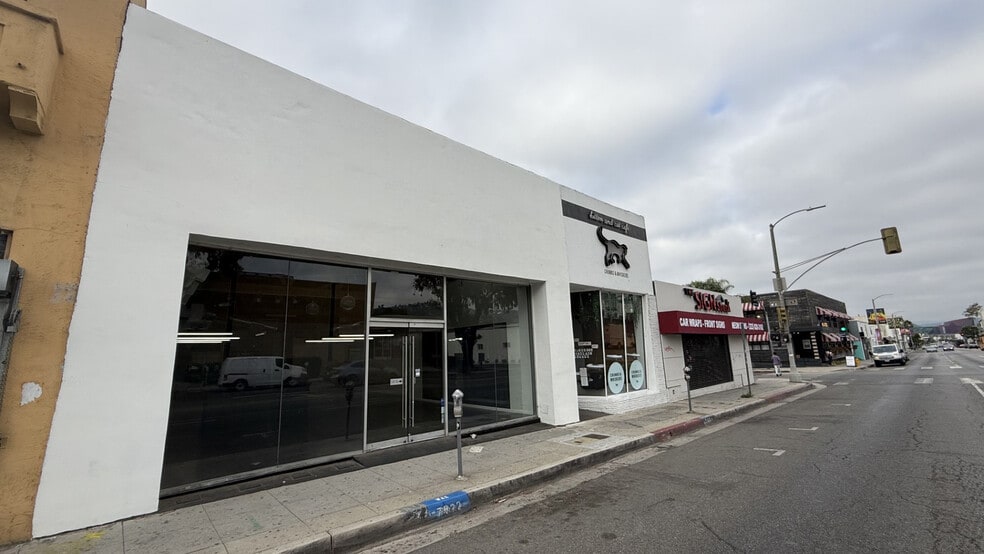7922-7924 Melrose Ave, Los Angeles, CA for lease - Building Photo - Image 1 of 5